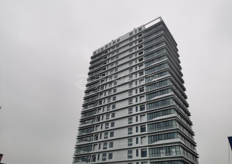 济南西王府庄地铁口准现房层高7.8米买一层得两层1