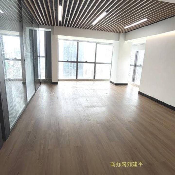 深圳北双地铁口使用率70350平精装办公室出租