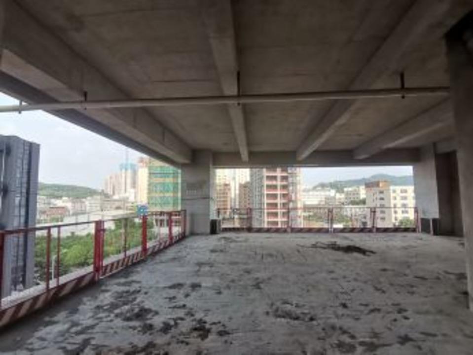 纯地铁口，来电享受团购渠道价，高端商务写字楼出售，氛围好5