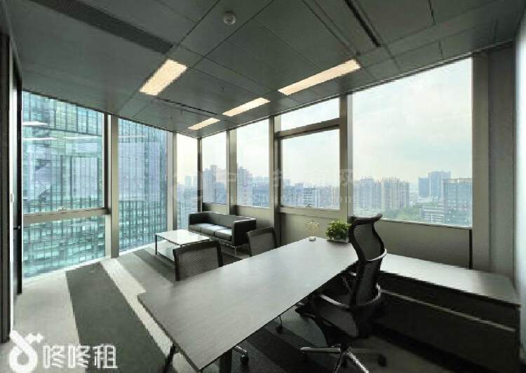 南山深大站口汉京金融中心大小面积都有配全套家私拎包办公室2