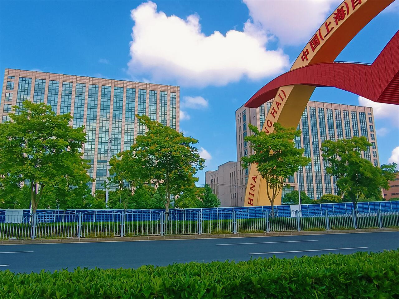 立足上海，面向全国，外高桥保周产业园整层直播基地招租