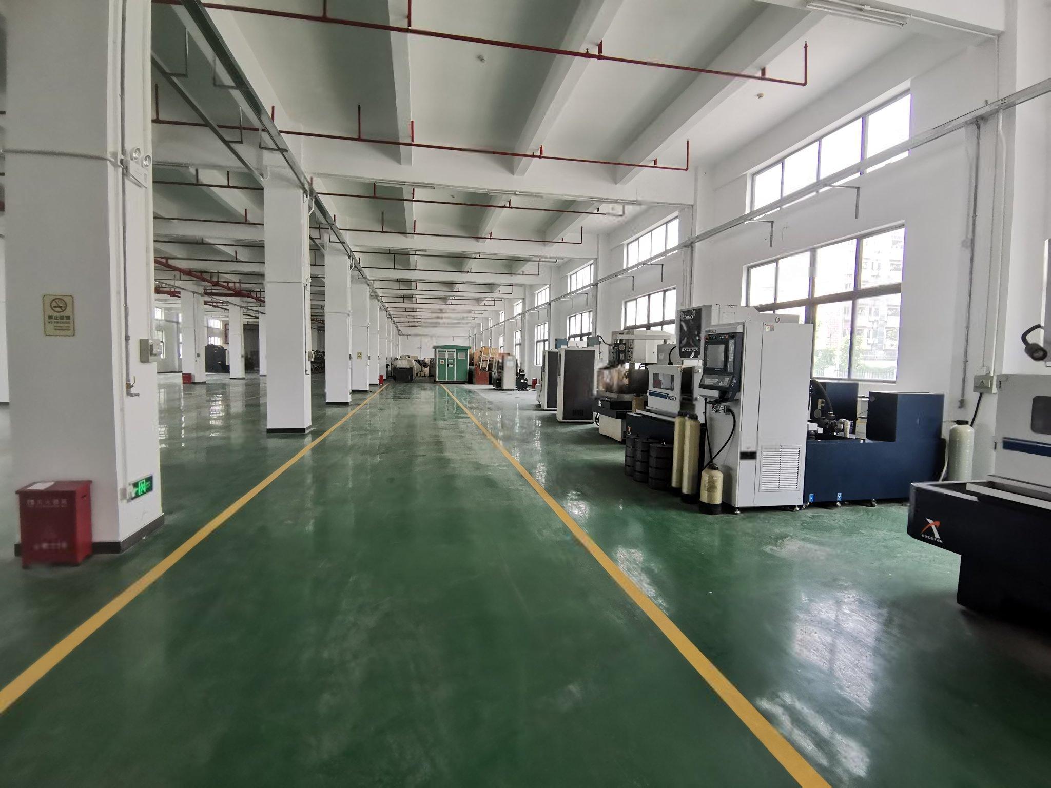 科技园原房东红本厂房仓库1楼1500平层高6米大小可分租 科技园原房东红本厂房仓库1楼1500平层高6米大小可分租