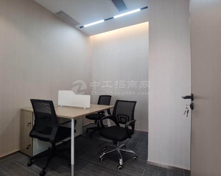 红山地铁口248平精装4加1办公室出租深圳北站电商