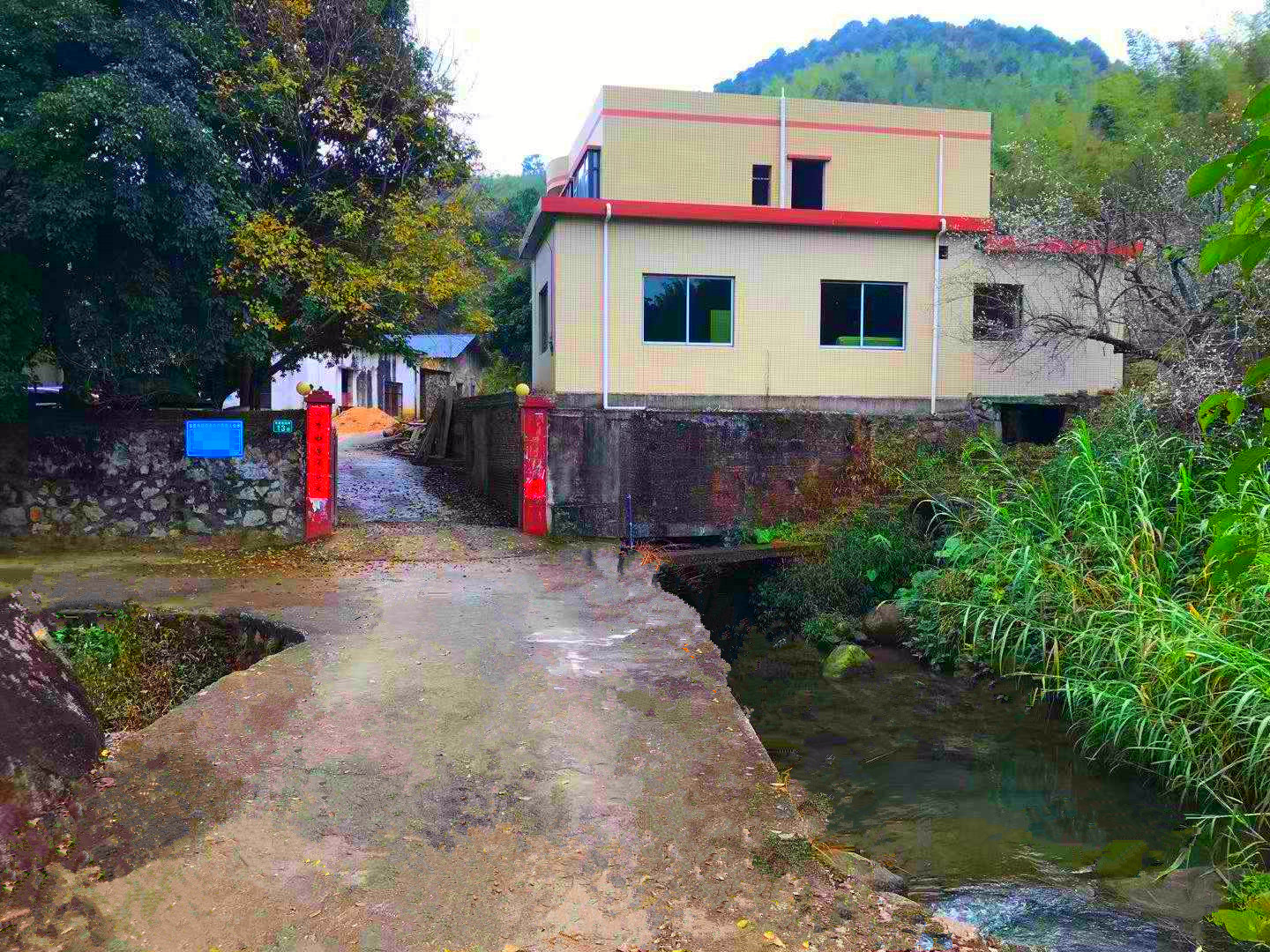 从化区良口旅游区215千瓦水电站及民宿山庄整体转让2