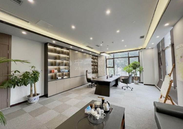 南山华侨城创意园新出办公室500平精装带家私户型方正3