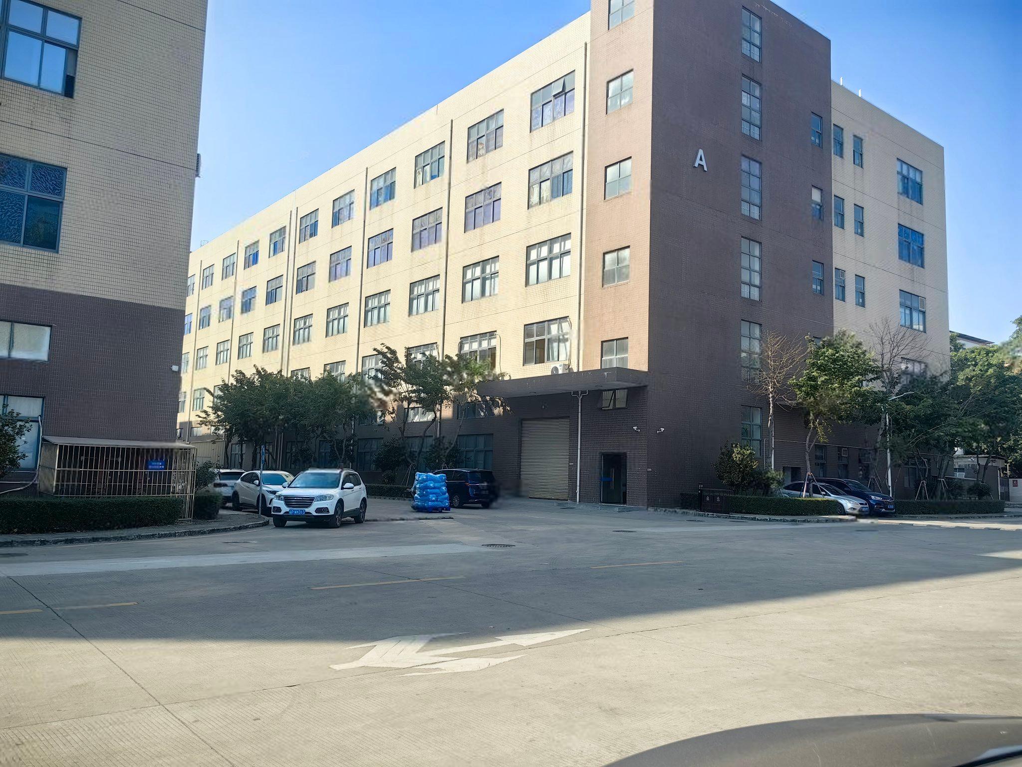 科技园原房东红本厂房仓库1楼1500平层高6米大小可分租 科技园原房东红本厂房仓库1楼1500平层高6米大小可分租