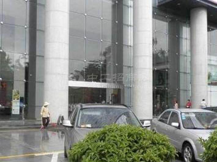 中国经贸大厦189平精装办公室出租120元每平4