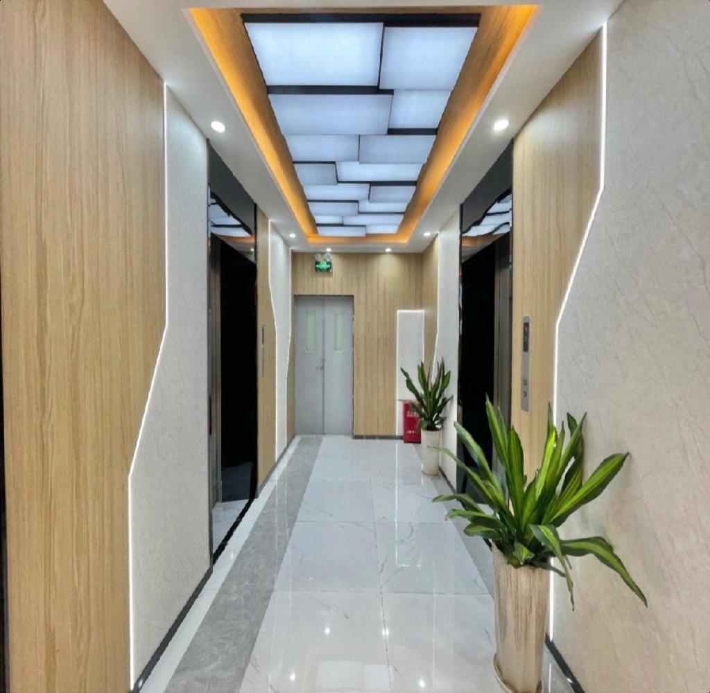 深圳软件园80平精装可配家私园林式办公安静绿化好地铁深大站