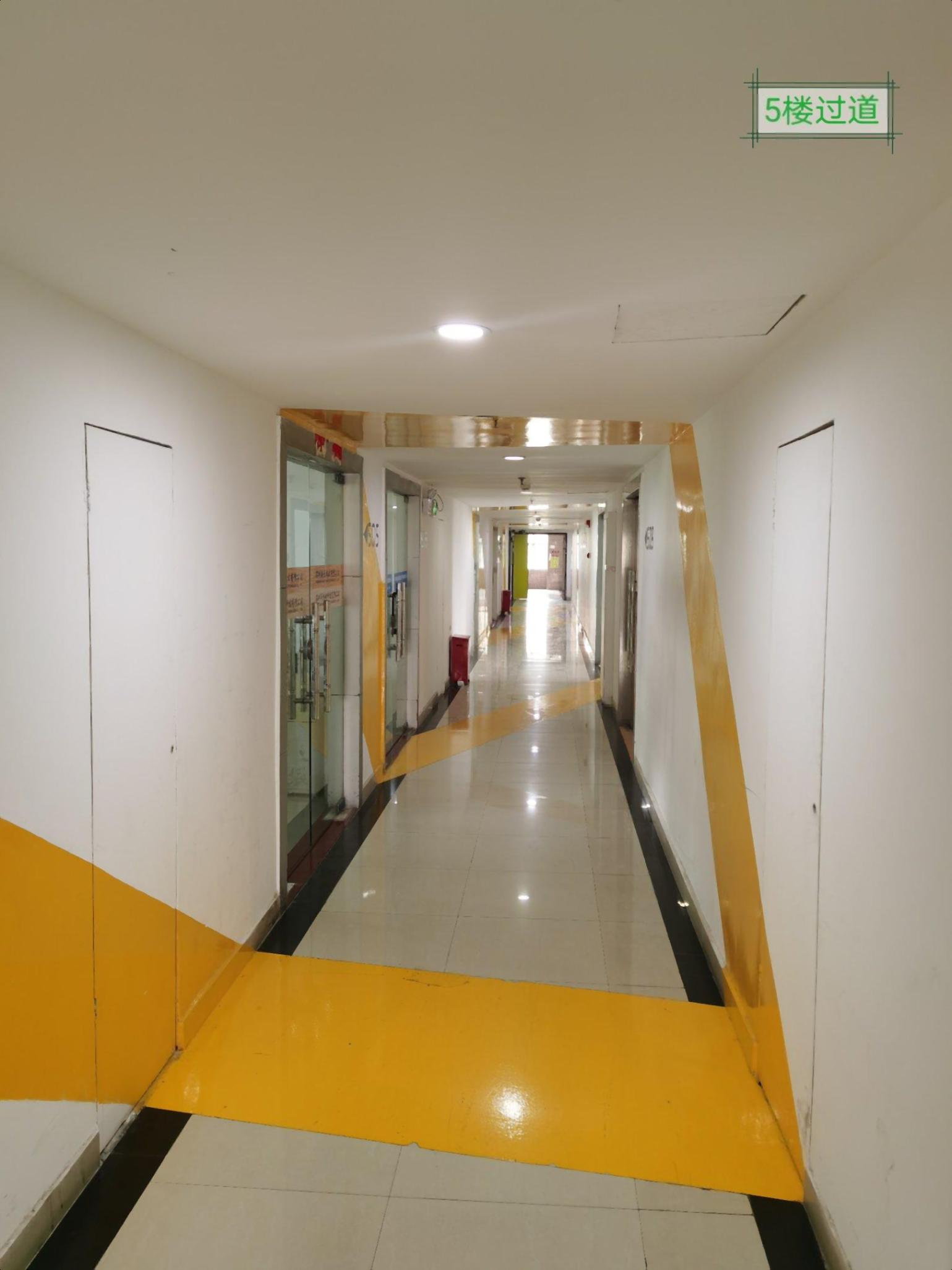 沙井地铁站国税局小面积精装修办公室出租带空调和办公家具