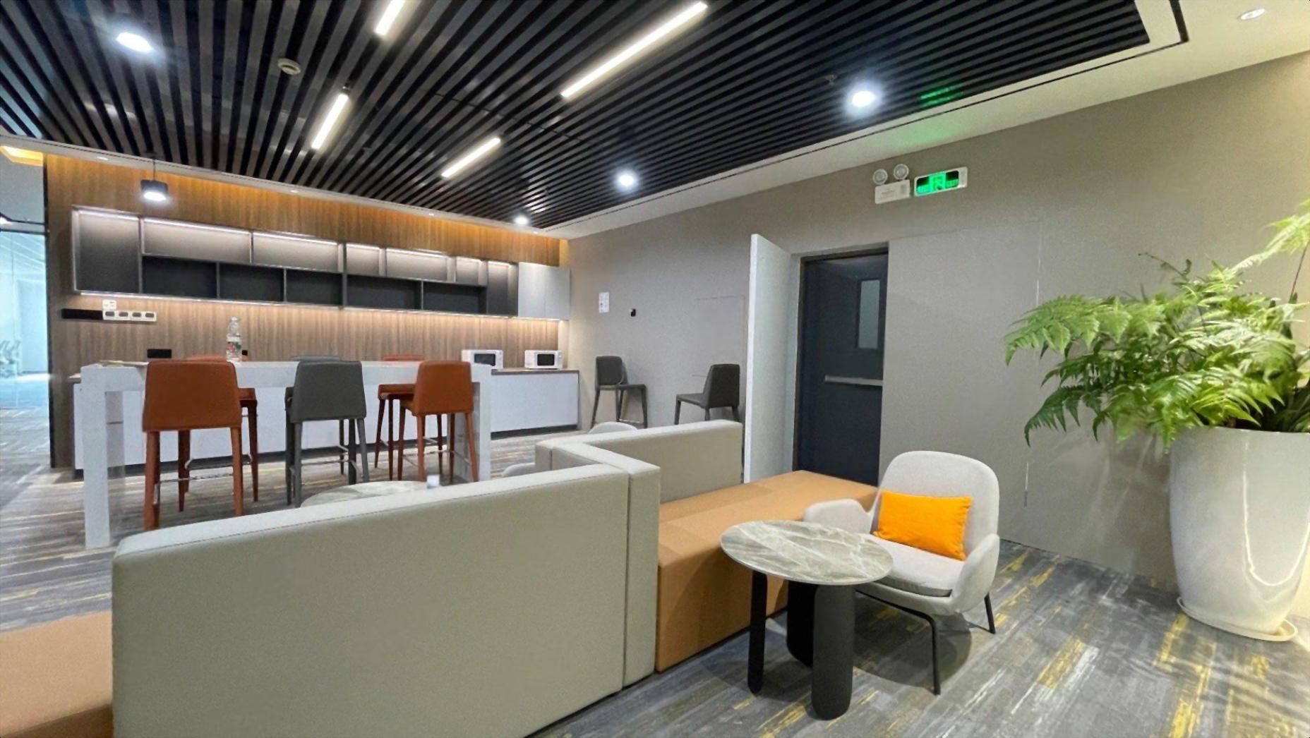 南山科技园精装修办公室200平3加1带家私空调齐全周边业态齐