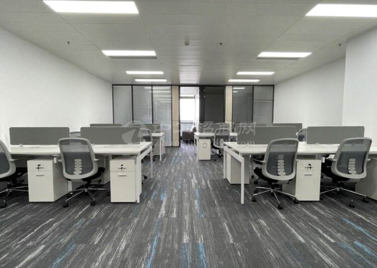 南山科技园精装修办公室200平3加1带家私空调齐全周边业态齐2