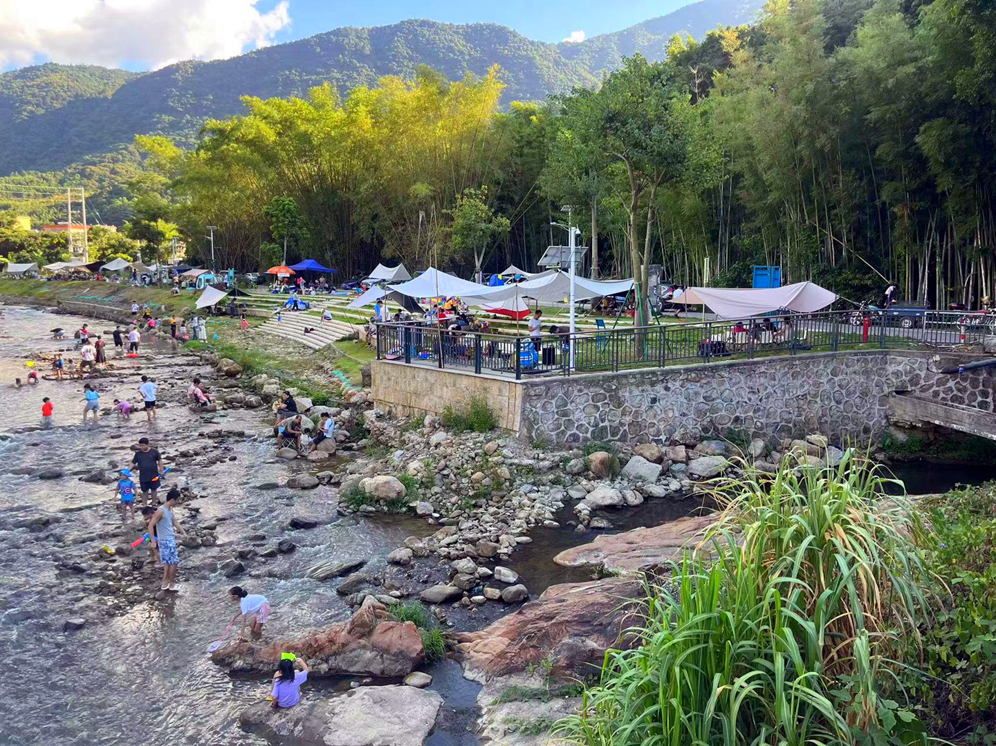 从化区良口旅游区附近5亩平地及停车场整体转让6