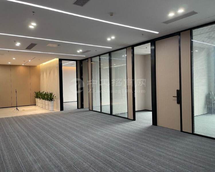 前海恒裕金融中心精装电梯口293平米户型方正可带家私交通便利