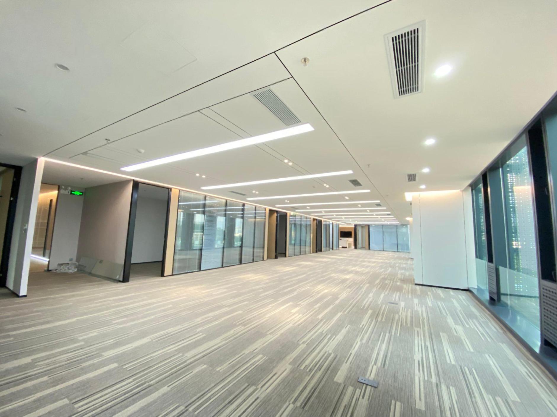 西丽留仙洞地铁口800平电梯口精装修 西丽留仙洞地铁口800平电梯口精装修