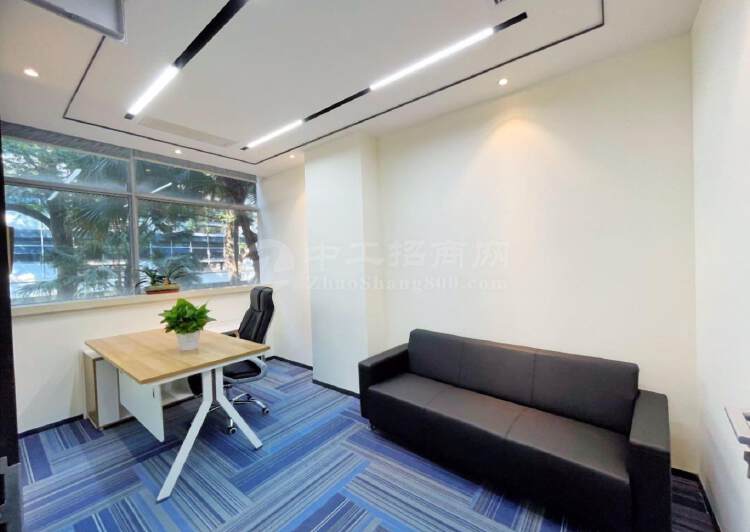 158平写字楼深圳软件园特价60元可听到鸟语花香的办公室1