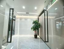 龙华地铁口精装办公室245平3加1带家私落地采光好物业直租