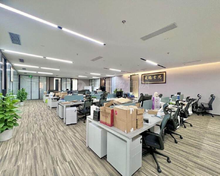 光明区展辰大厦800平米全新精装办公室出租其余大小皆有