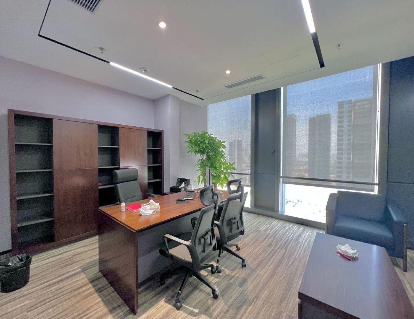 光明区展辰大厦800平米全新精装办公室出租其余大小皆有