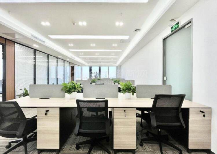 深圳北站HBC汇隆中心300平精装办公室出租带全套家私6