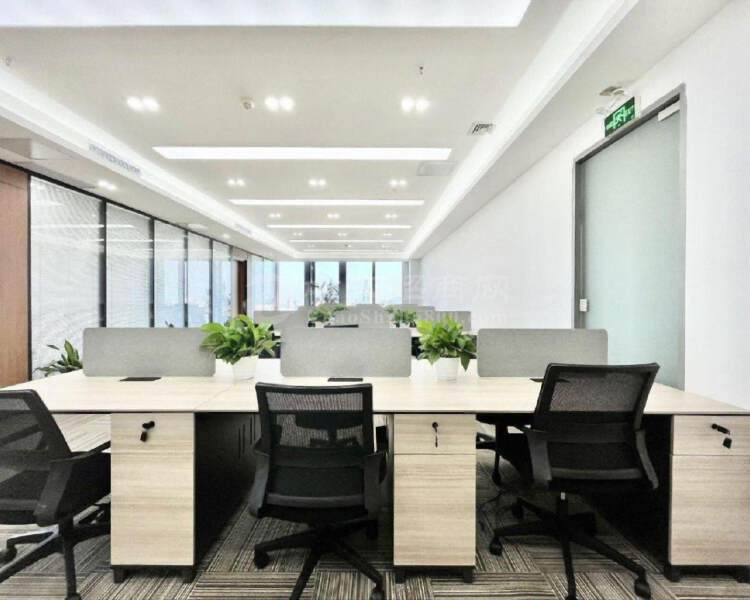 深圳北站HBC汇隆中心300平精装办公室出租带全套家私