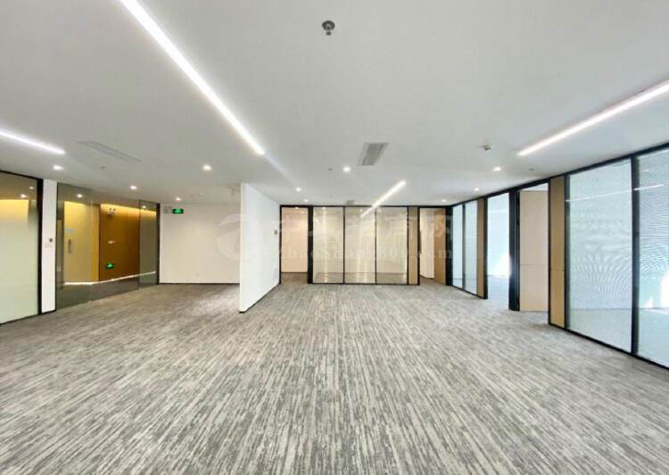 金骐智谷大厦全新装修300平电梯口户型方正塘朗地铁口4