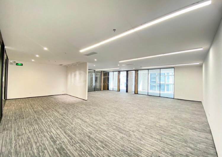 金骐智谷大厦全新装修300平电梯口户型方正塘朗地铁口8