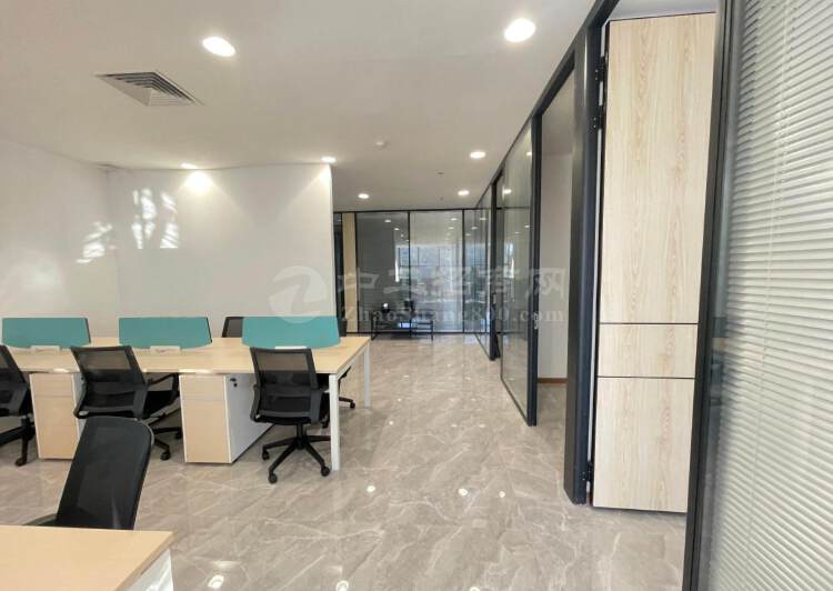 石岩海谷科技大厦122平精装修写字楼办公室出租小面积！3