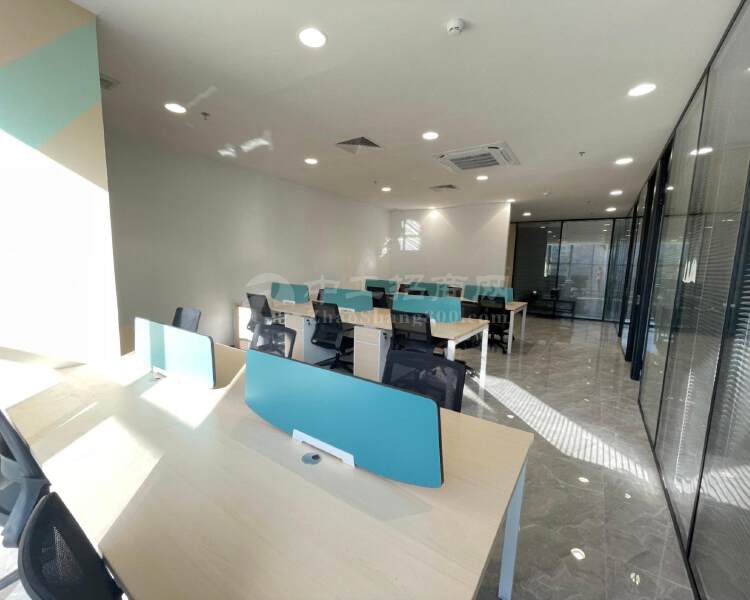 石岩海谷科技大厦122平精装修写字楼办公室出租小面积！