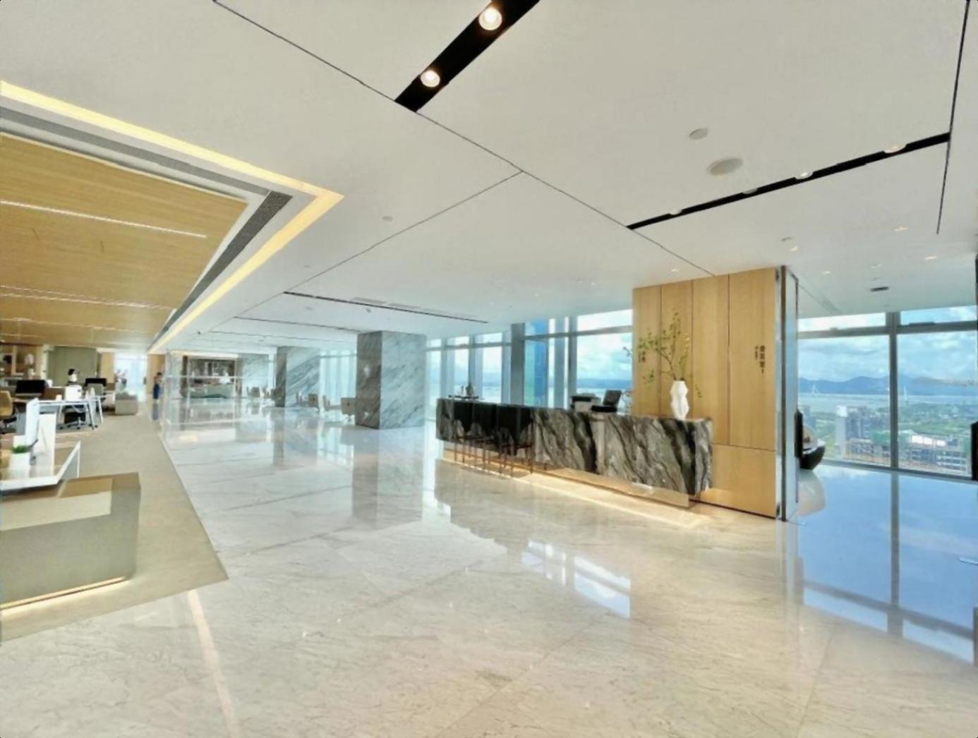 科技园，中国储能大厦精装636平大前台带家私，高层采光好