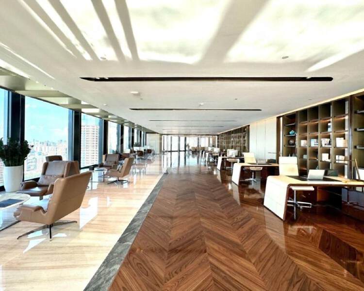 南山前海金融中心800平开发商高层看海景办公室全套办公家具