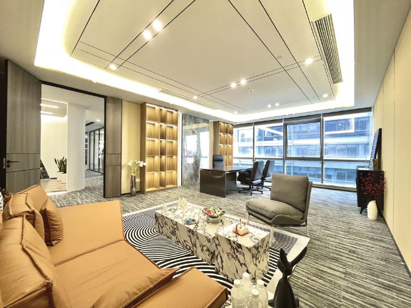 博地精装500平办公室丨全新全套家具丨高区无遮挡视野丨随时看