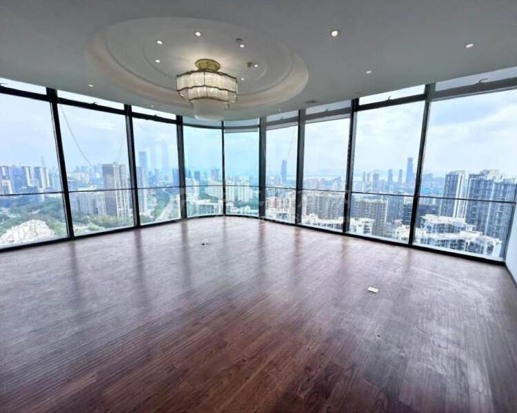 华侨城高层2300平整层特价100元双面采光直接可拎包办公