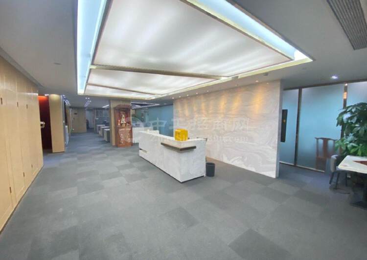 清湖地铁站1100平办公室出租，多隔间带家私拎包办公9