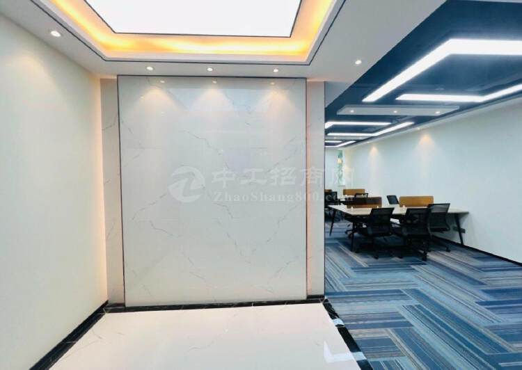 深圳软件园精装小面积120平拎包入住带家私3
