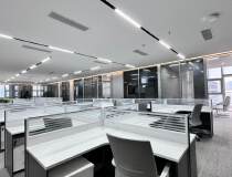 深圳南山科技园888平方带轻奢风装修办公室拎包办公家私配套齐