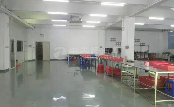 深圳南山科技园2000平，厂房仓库写字楼出租，大小面积可分租