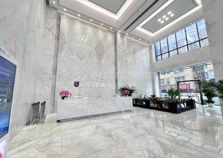 龙华民治地铁优城商务大厦184平米精装修户型方正6