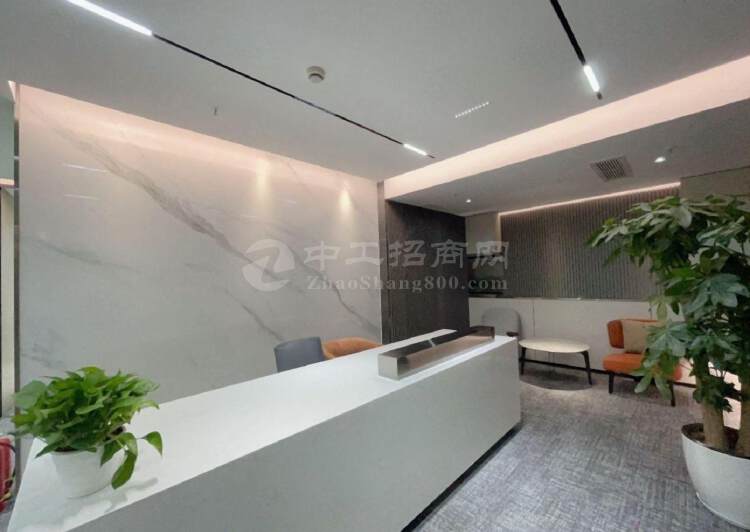 租金80元深圳湾科技生态园500平精装带家私办公室户型方正6