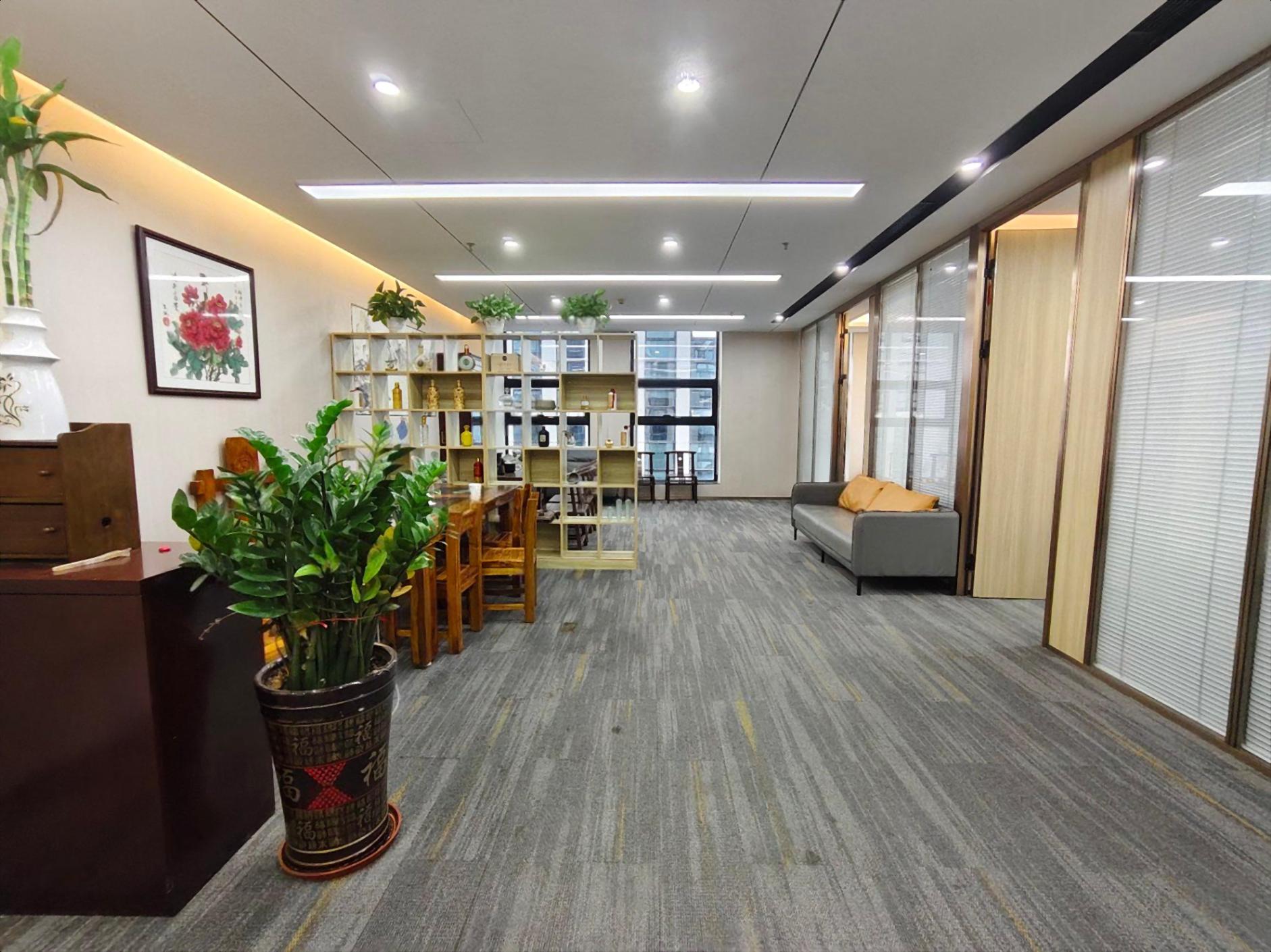 龙华地铁口精装修写字楼办公室200平方出租开发商直租
