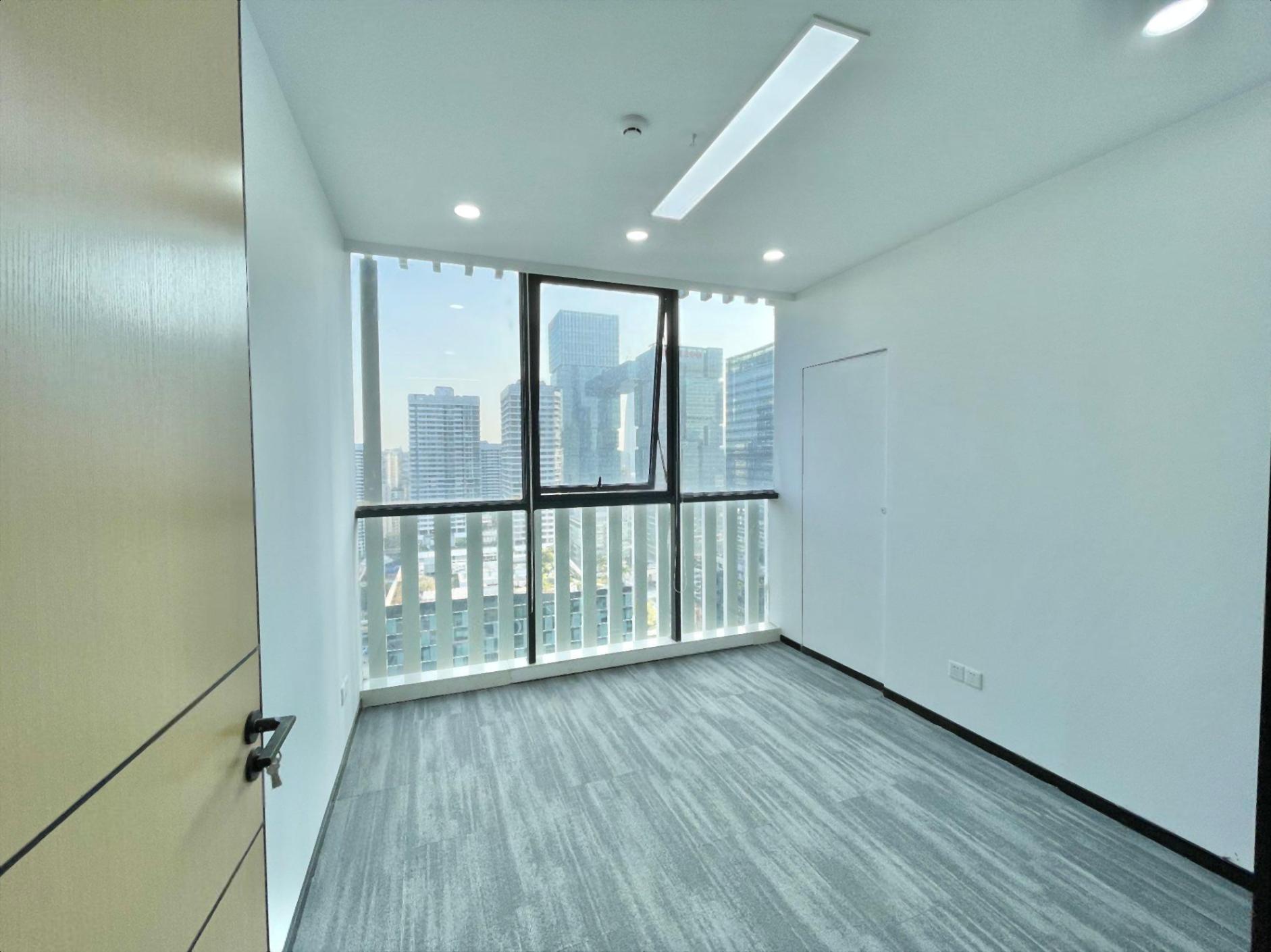深圳湾生态园地铁口位置.163平精装办公室出租