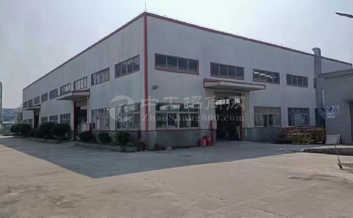 新塘镇独院单一层钢结构厂房仓库3000平米出租