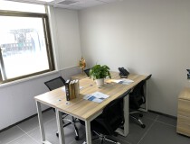 创业型小型办公室、长龙/布吉双地铁口可注册