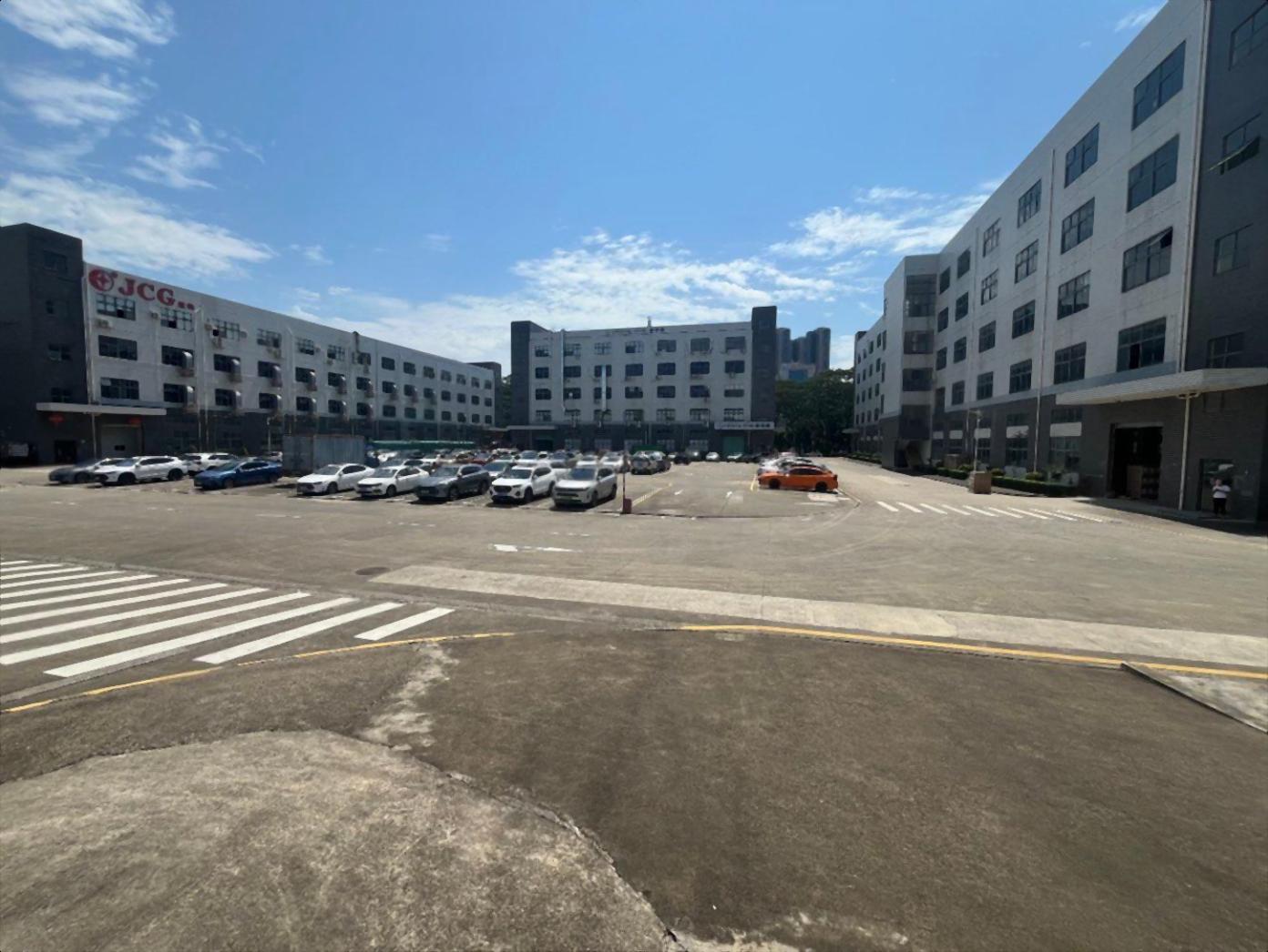 坪山区坑梓宝梓路新出原房东精装修厂房有地坪漆2000平分租